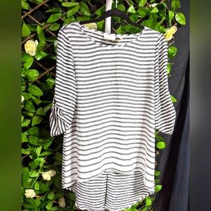 Chico's Black and White Striped Long Sleeve Top